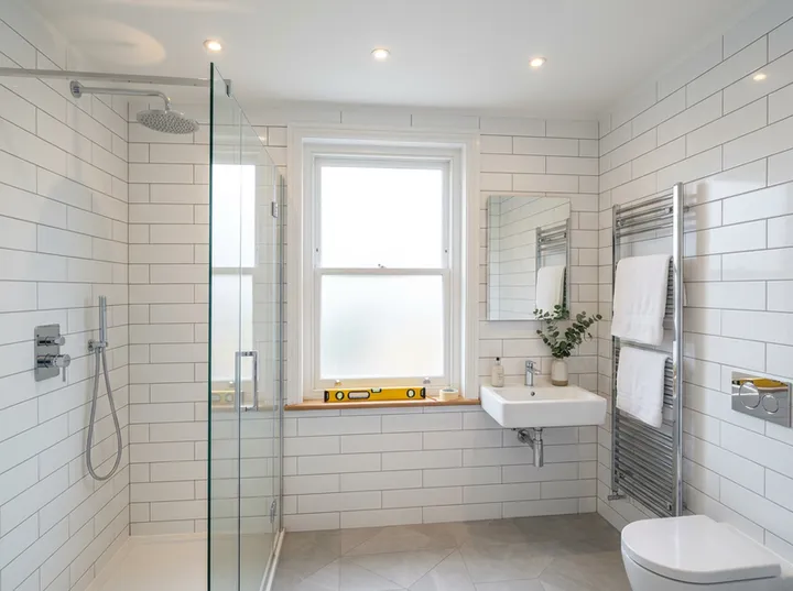 AI receptionist capturing renovation quote details from a homeowner